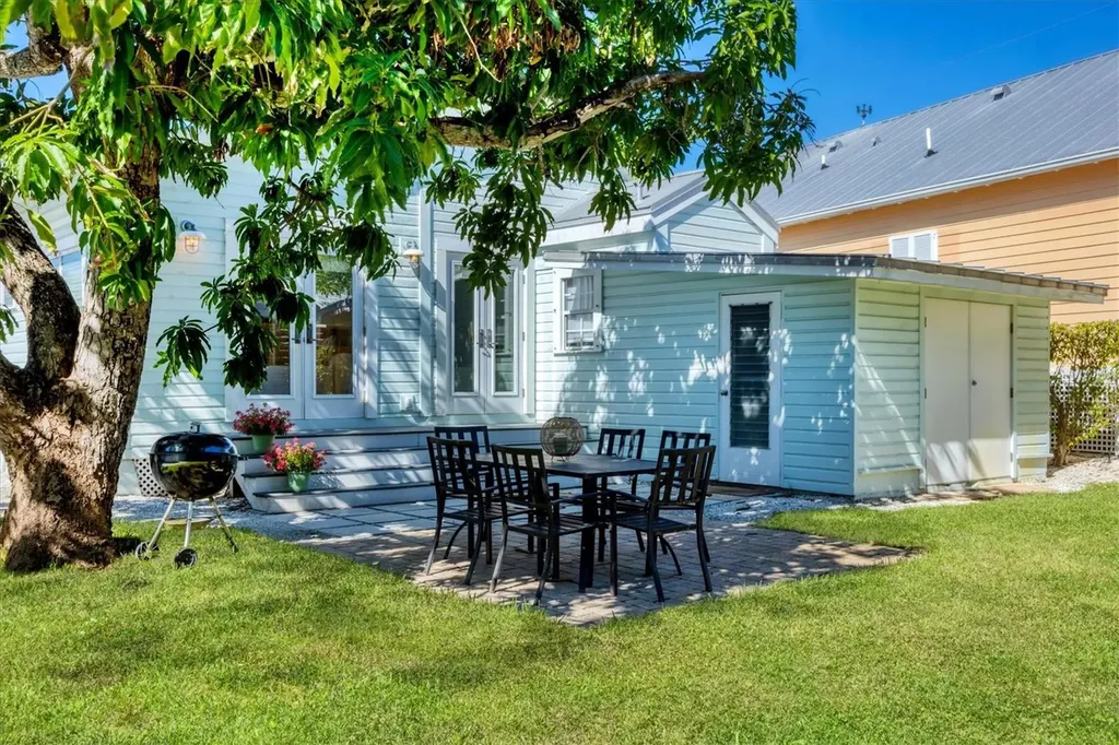 380 Tarpon Avenue Boca Grande FL 33921