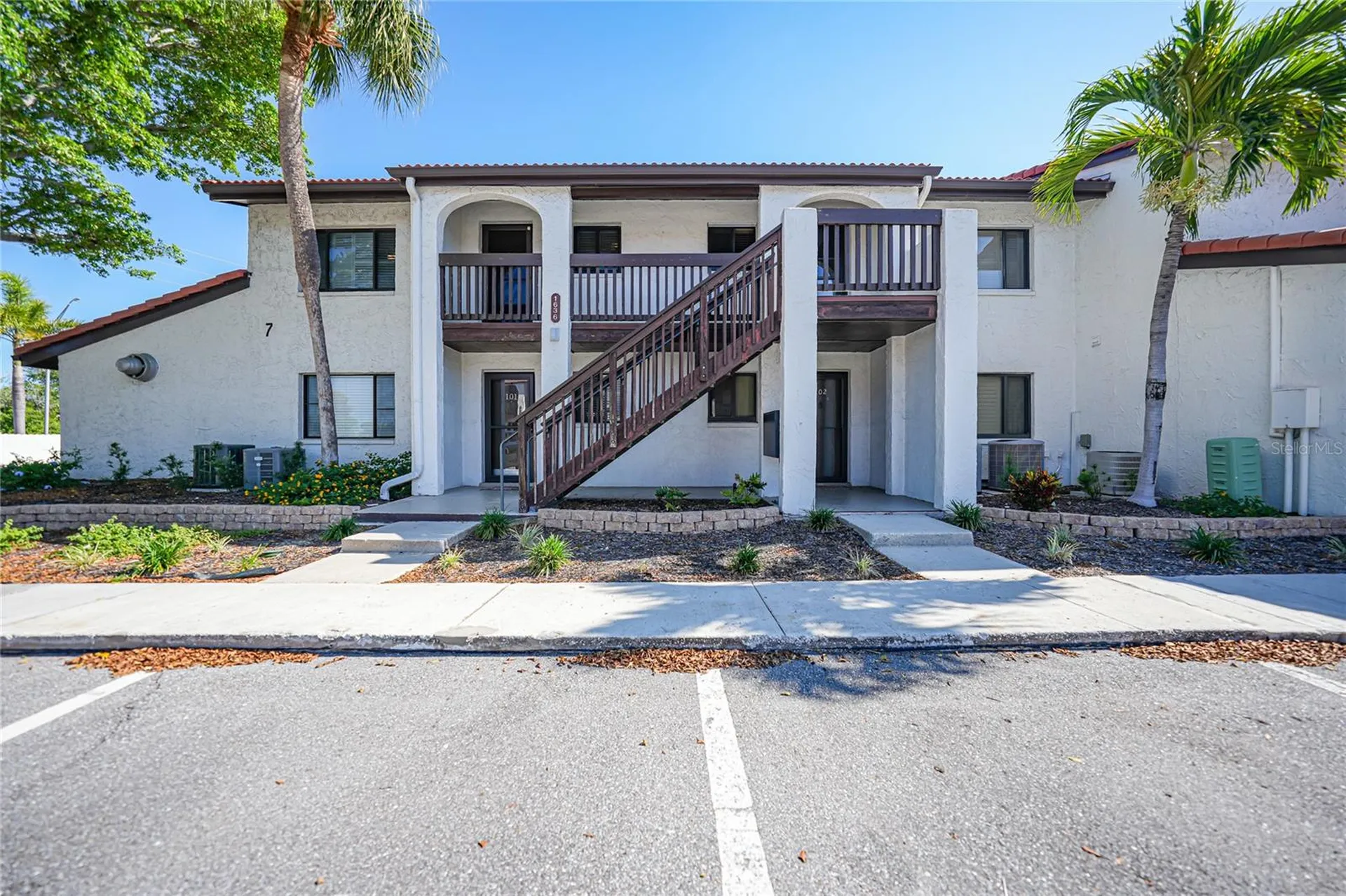1636 Stickney Point Road Sarasota FL 34231