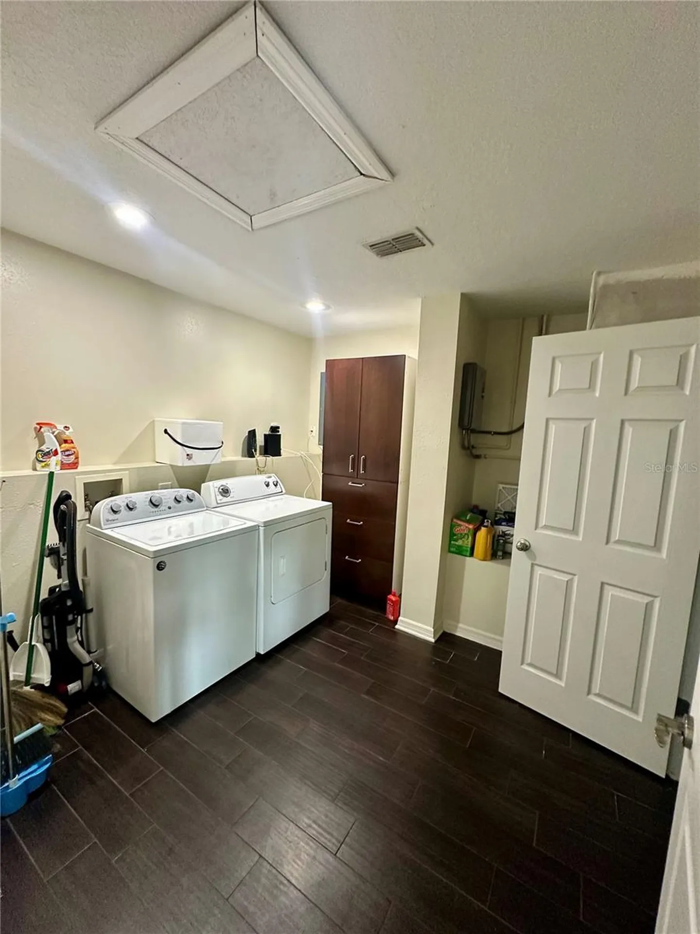 33 S Ortman Drive Orlando FL 32805