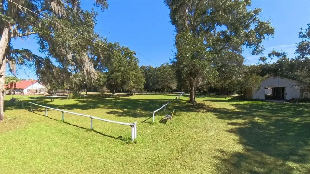 4540 W Highway 318 Citra FL 32113