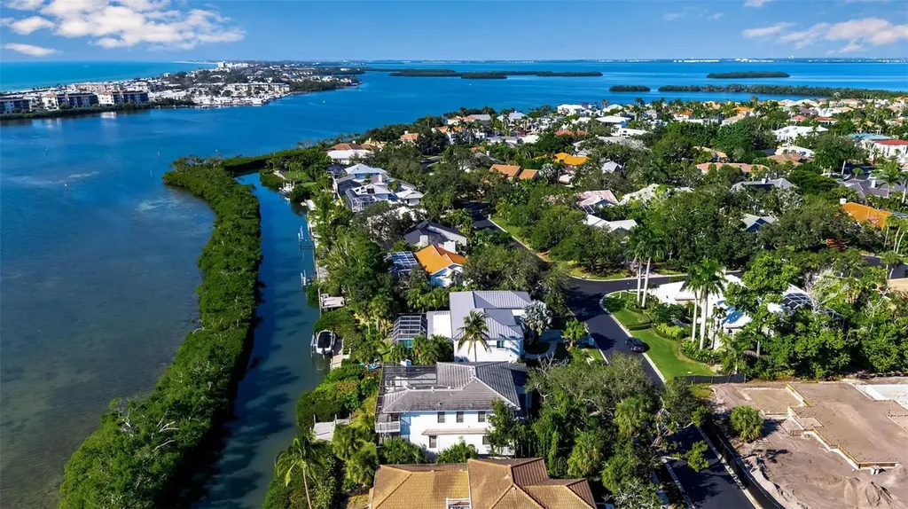 3361 Bayou Sound Longboat Key FL 34228