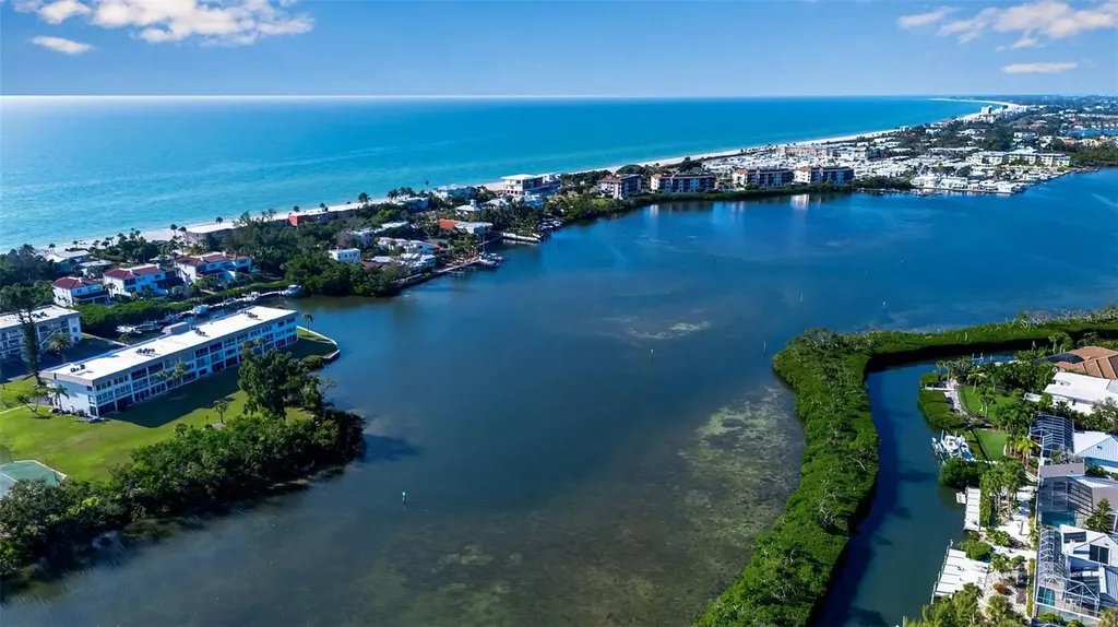 3361 Bayou Sound Longboat Key FL 34228
