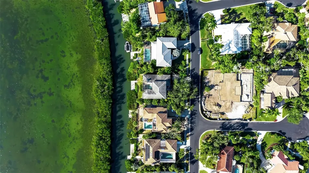 3361 Bayou Sound Longboat Key FL 34228