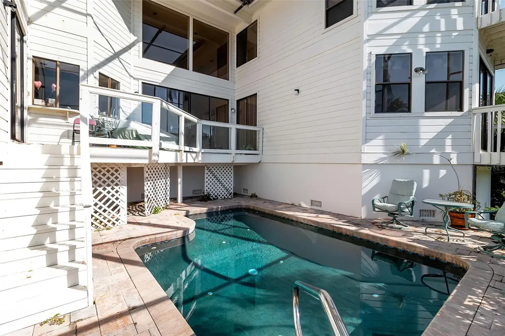 3361 Bayou Sound Longboat Key FL 34228