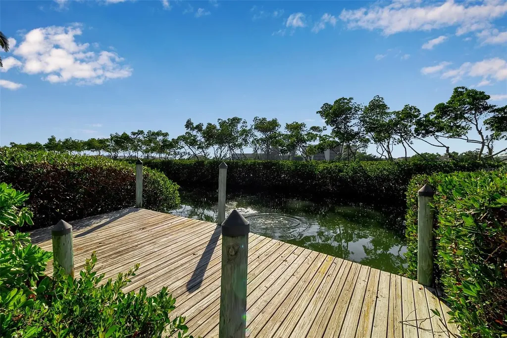 3361 Bayou Sound Longboat Key FL 34228