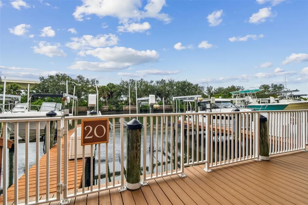 5000 Culbreath Key Way Tampa FL 33611