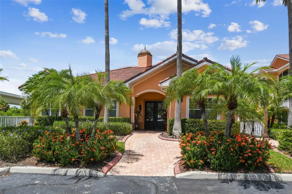 5000 Culbreath Key Way Tampa FL 33611