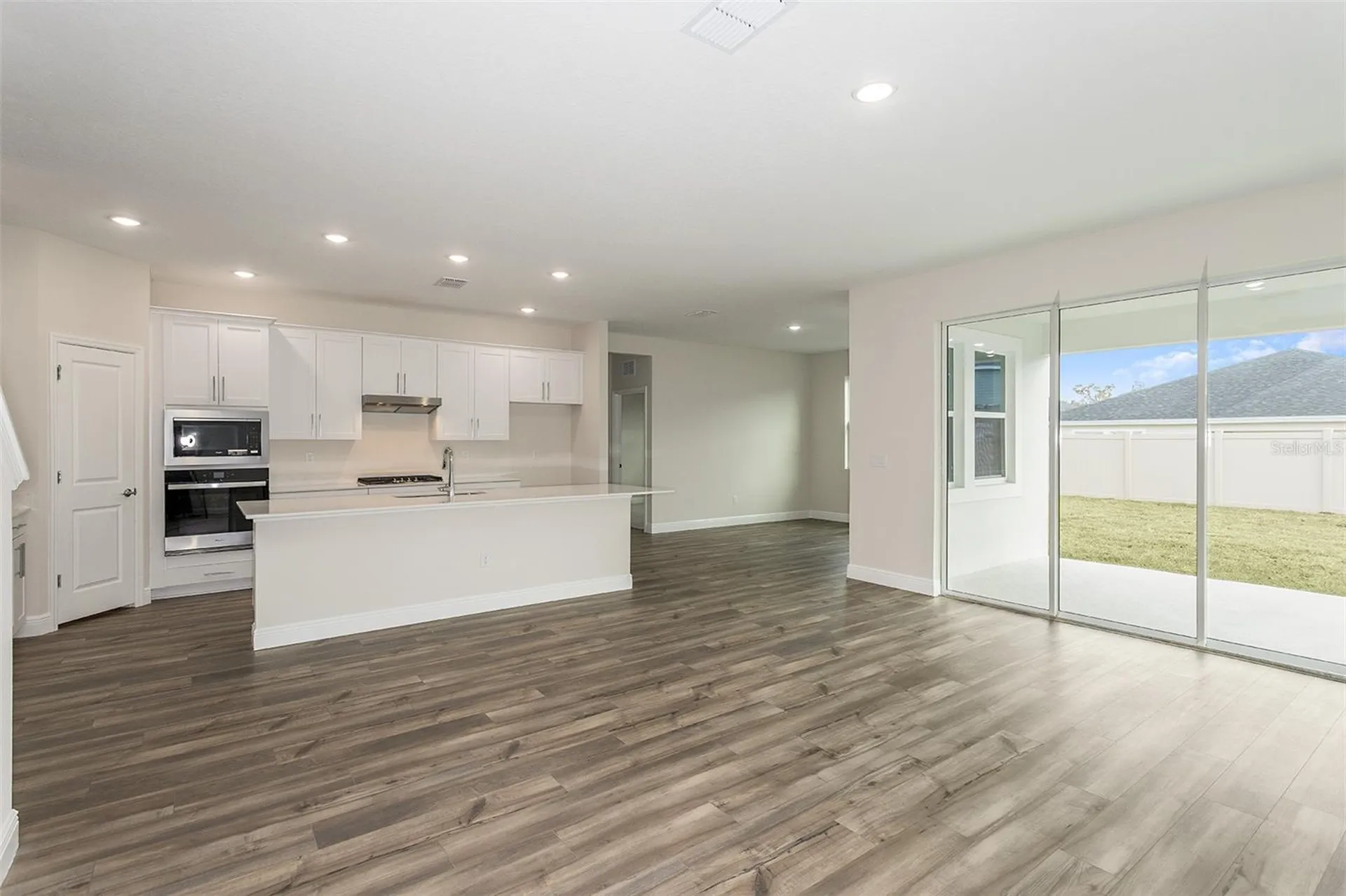 33457 Twilight Sea Place Dade City FL 33525