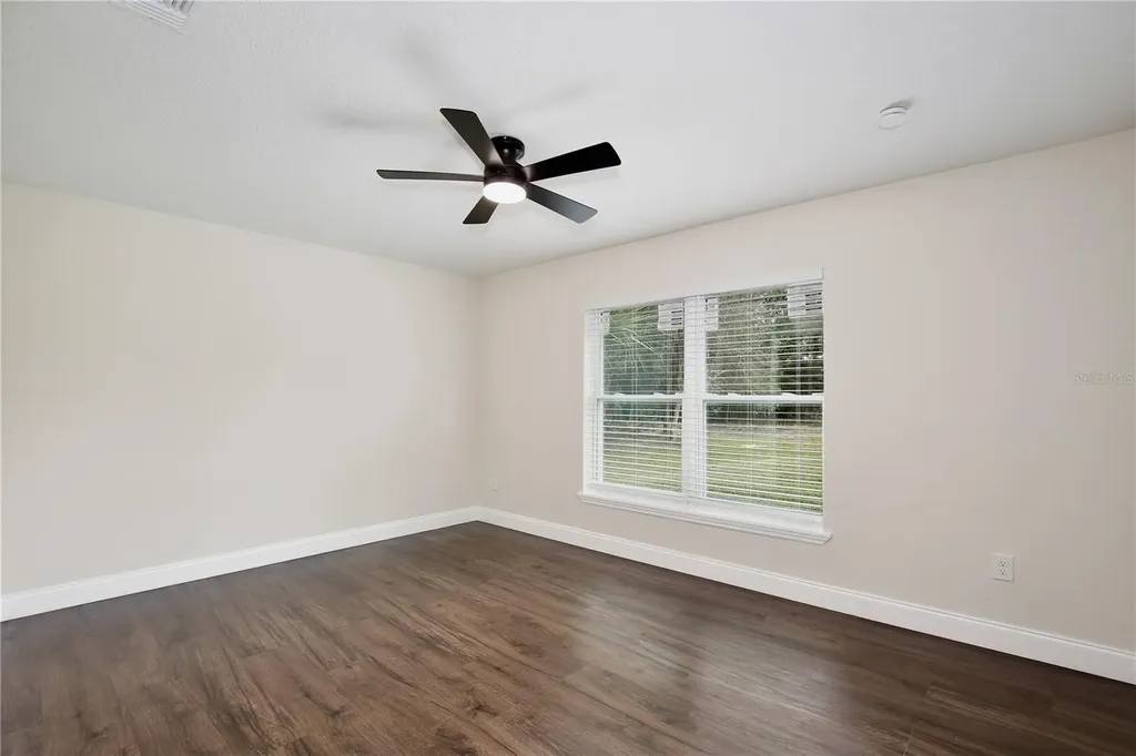 1255 Flint Trail Geneva FL 32732