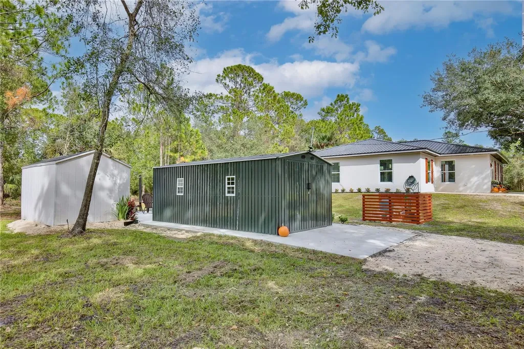 1255 Flint Trail Geneva FL 32732