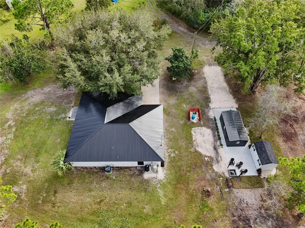 1255 Flint Trail Geneva FL 32732
