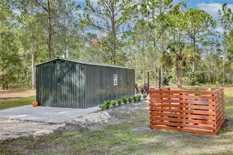 1255 Flint Trail Geneva FL 32732