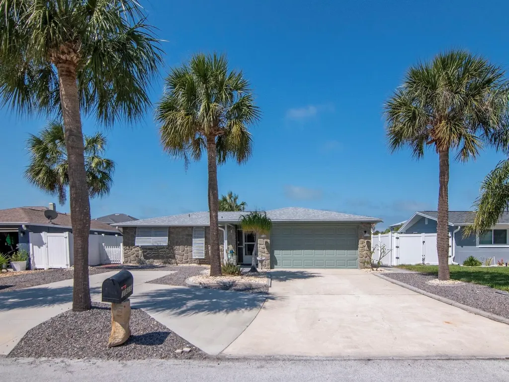 13615 Stacey Drive Hudson FL 34667