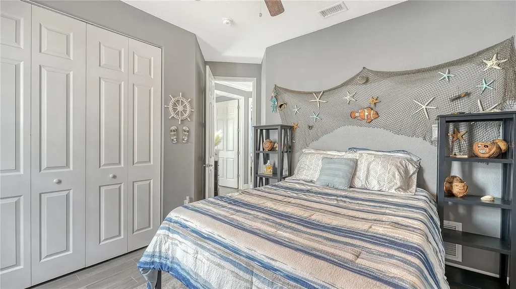 2317 Avenue C Bradenton Beach FL 34217