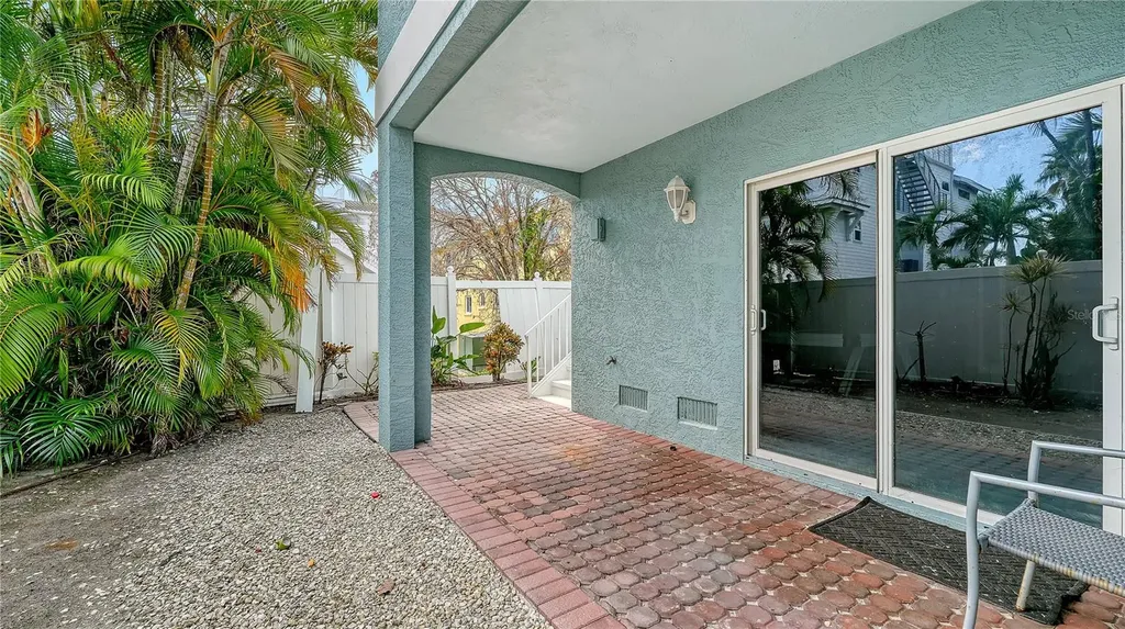 2317 Avenue C Bradenton Beach FL 34217