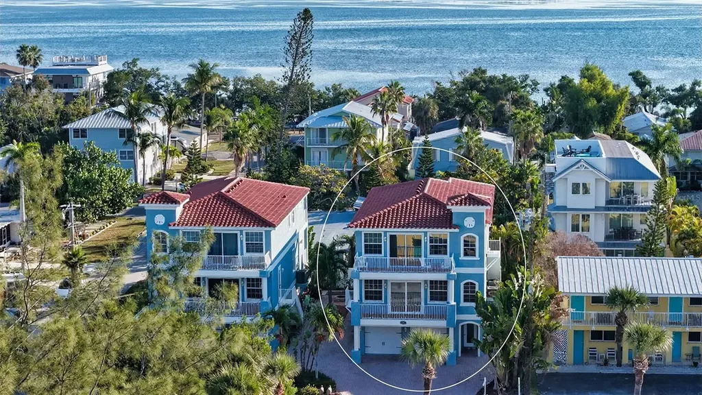 2317 Avenue C Bradenton Beach FL 34217