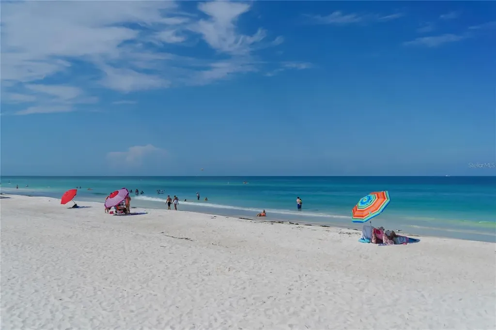 2317 Avenue C Bradenton Beach FL 34217
