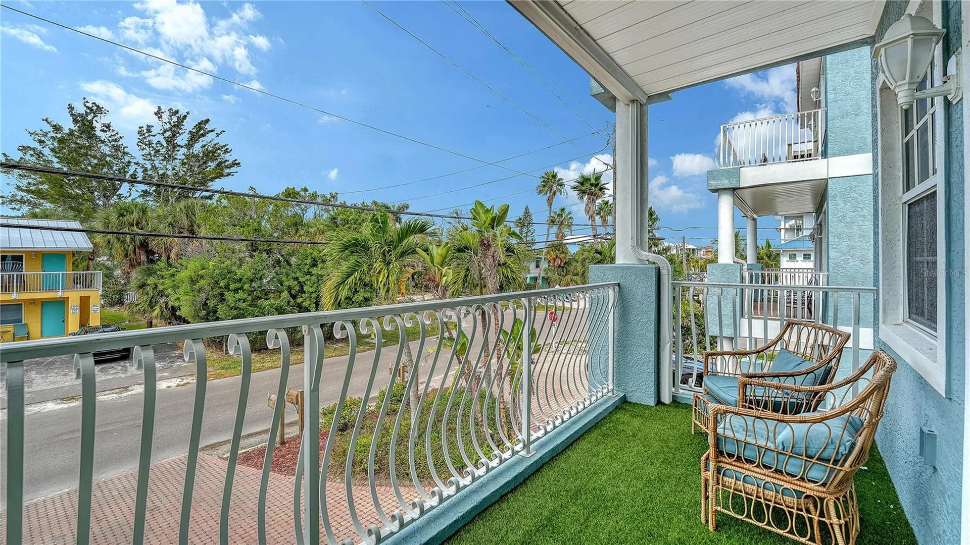 2317 Avenue C Bradenton Beach FL 34217