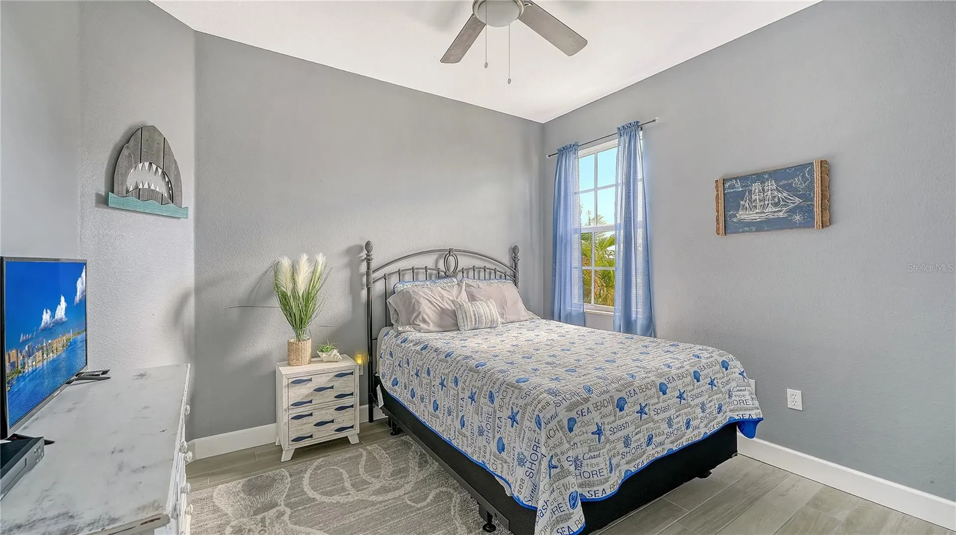 2317 Avenue C Bradenton Beach FL 34217