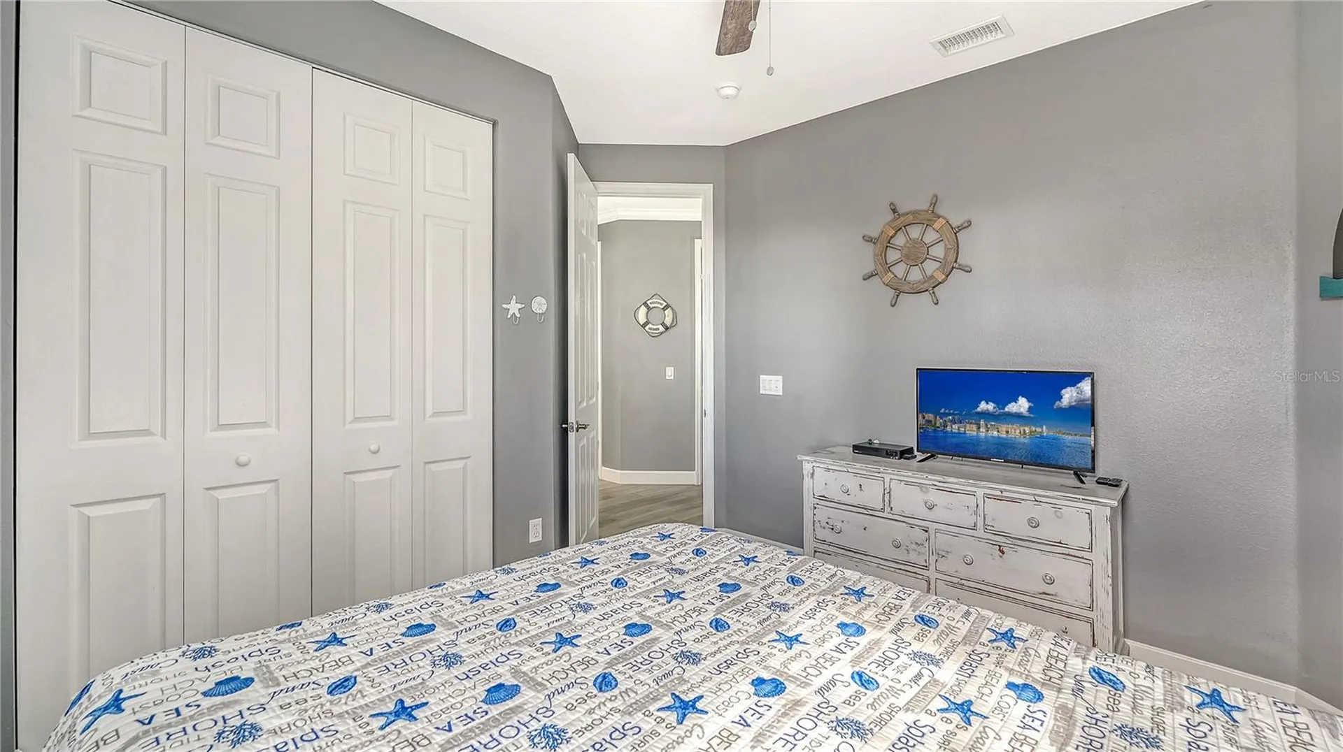 2317 Avenue C Bradenton Beach FL 34217