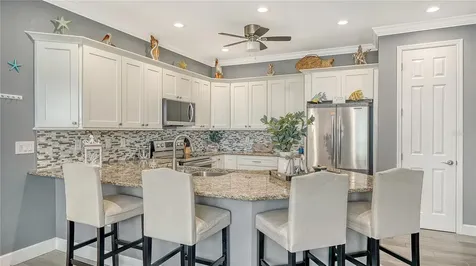 2317 Avenue C Bradenton Beach FL 34217