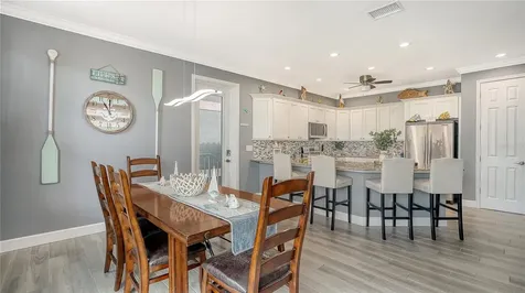 2317 Avenue C Bradenton Beach FL 34217