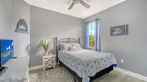 2317 Avenue C Bradenton Beach FL 34217