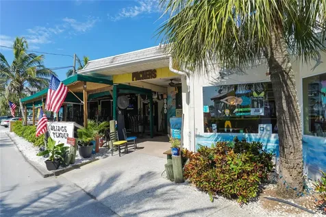2317 Avenue C Bradenton Beach FL 34217