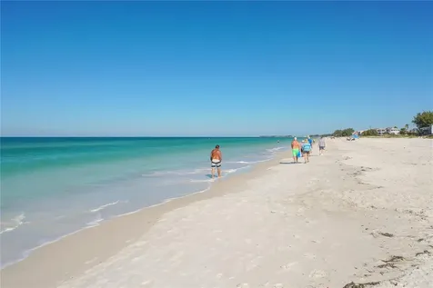 2317 Avenue C Bradenton Beach FL 34217