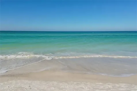 2317 Avenue C Bradenton Beach FL 34217