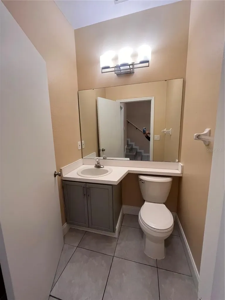 14560 Laguna Beach Circle Orlando FL 32824