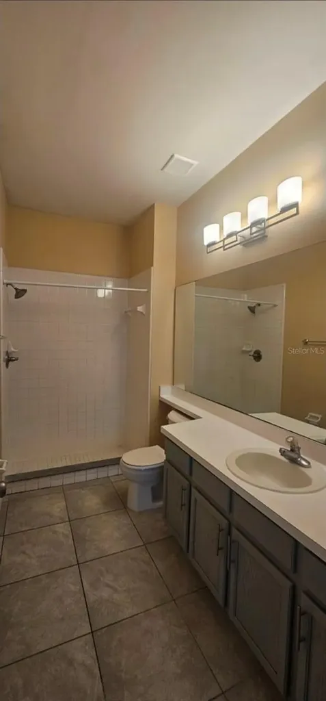 14560 Laguna Beach Circle Orlando FL 32824