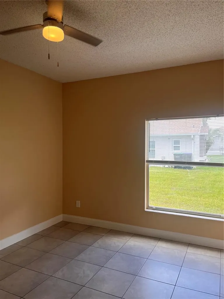 14560 Laguna Beach Circle Orlando FL 32824