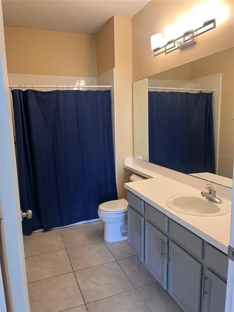 14560 Laguna Beach Circle Orlando FL 32824