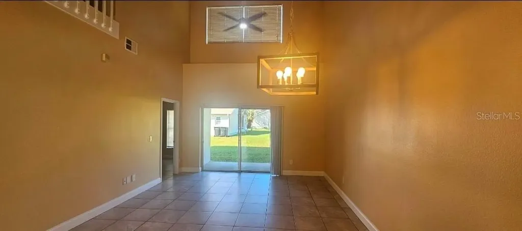 14560 Laguna Beach Circle Orlando FL 32824