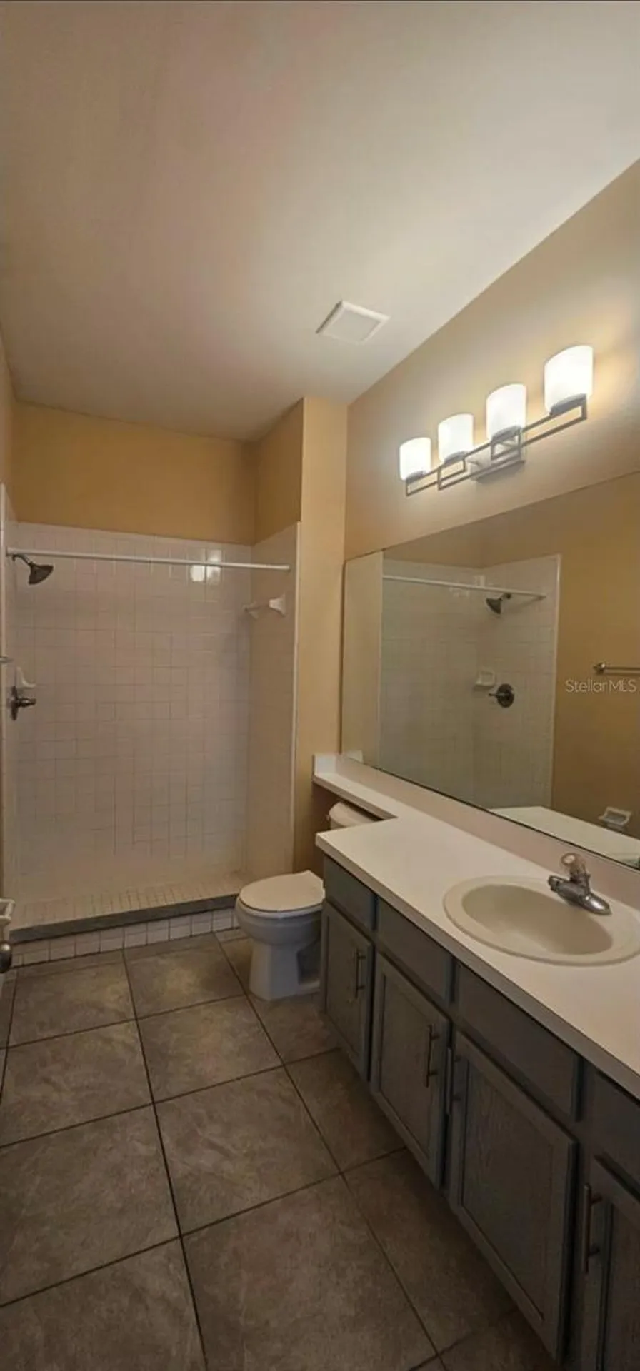 14560 Laguna Beach Circle Orlando FL 32824