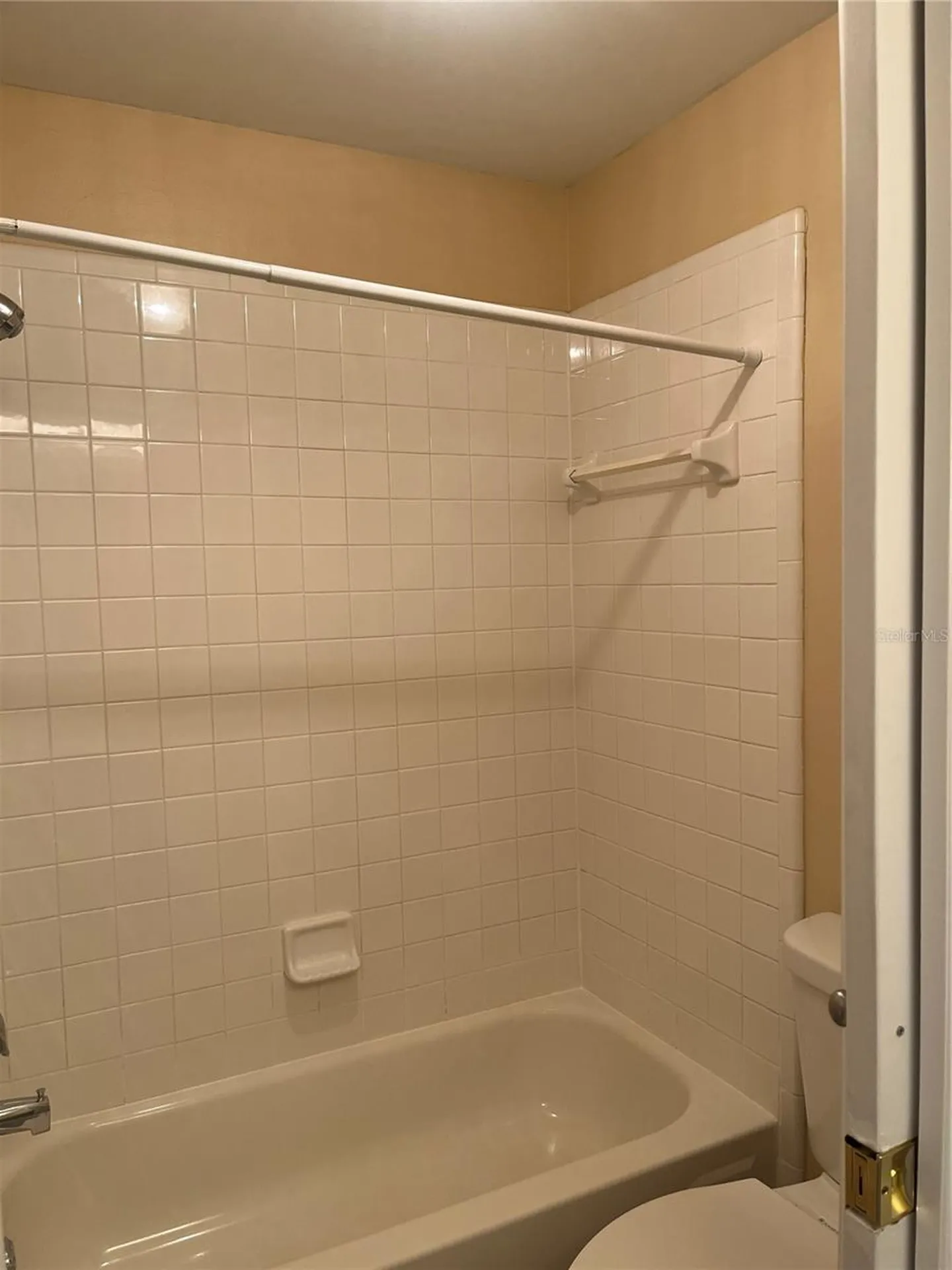 14560 Laguna Beach Circle Orlando FL 32824