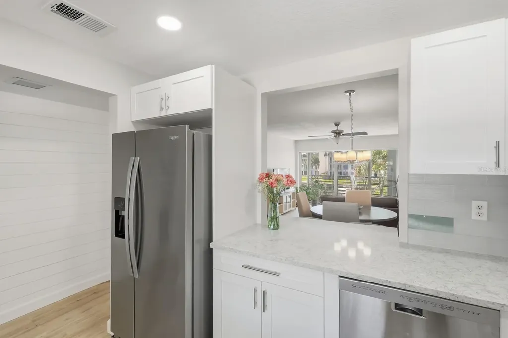 4380 Exeter Drive Longboat Key FL 34228
