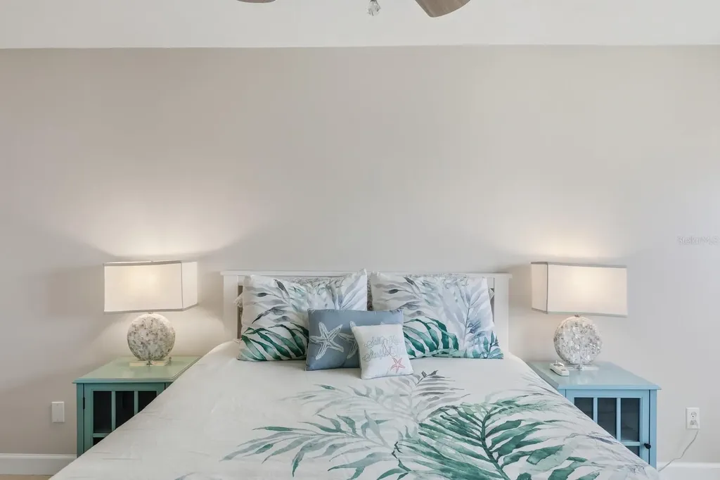 4380 Exeter Drive Longboat Key FL 34228