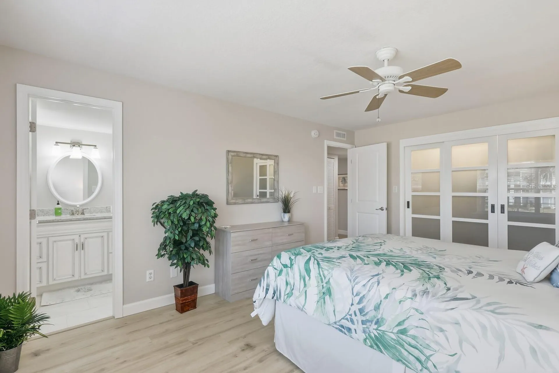 4380 Exeter Drive Longboat Key FL 34228