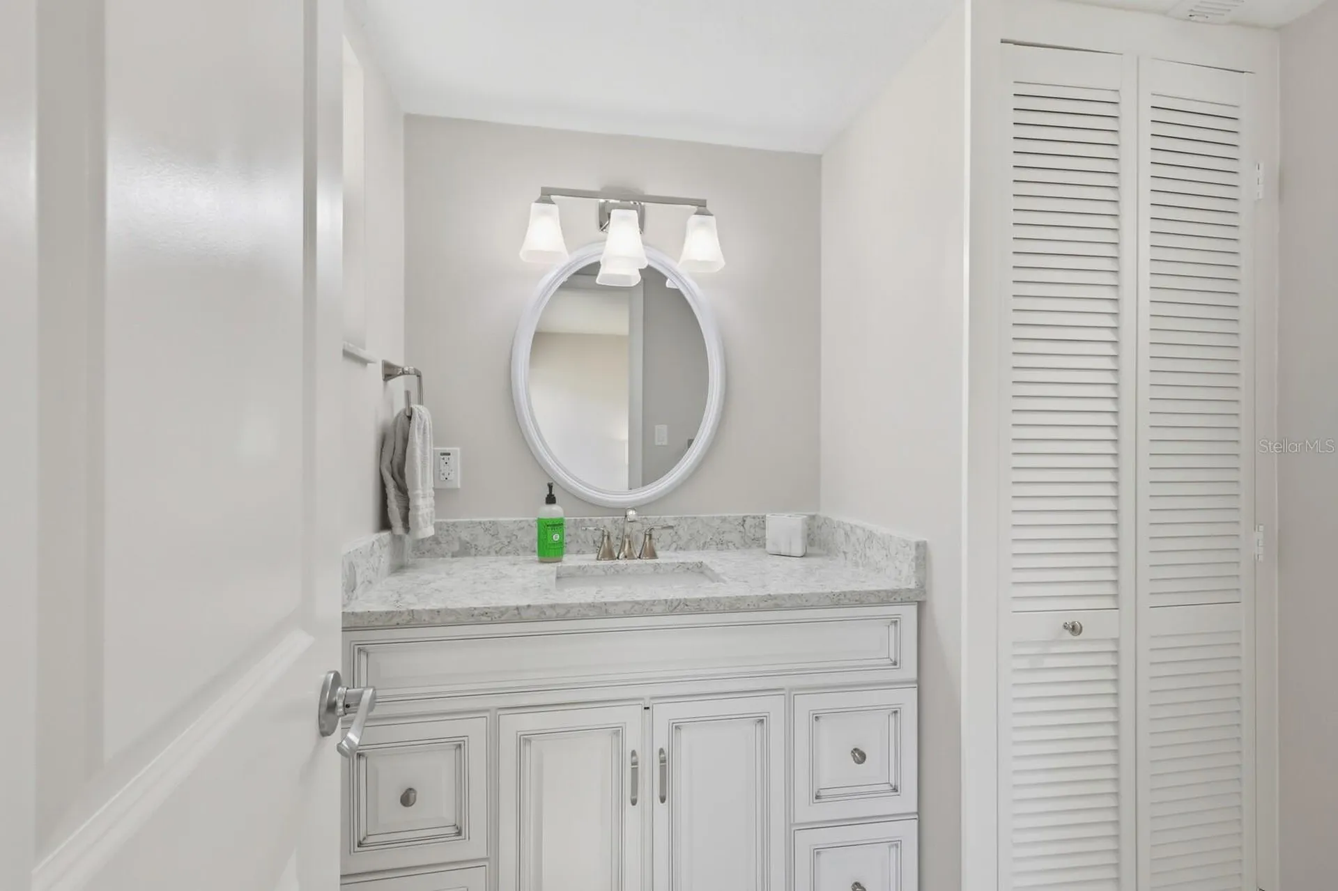 4380 Exeter Drive Longboat Key FL 34228
