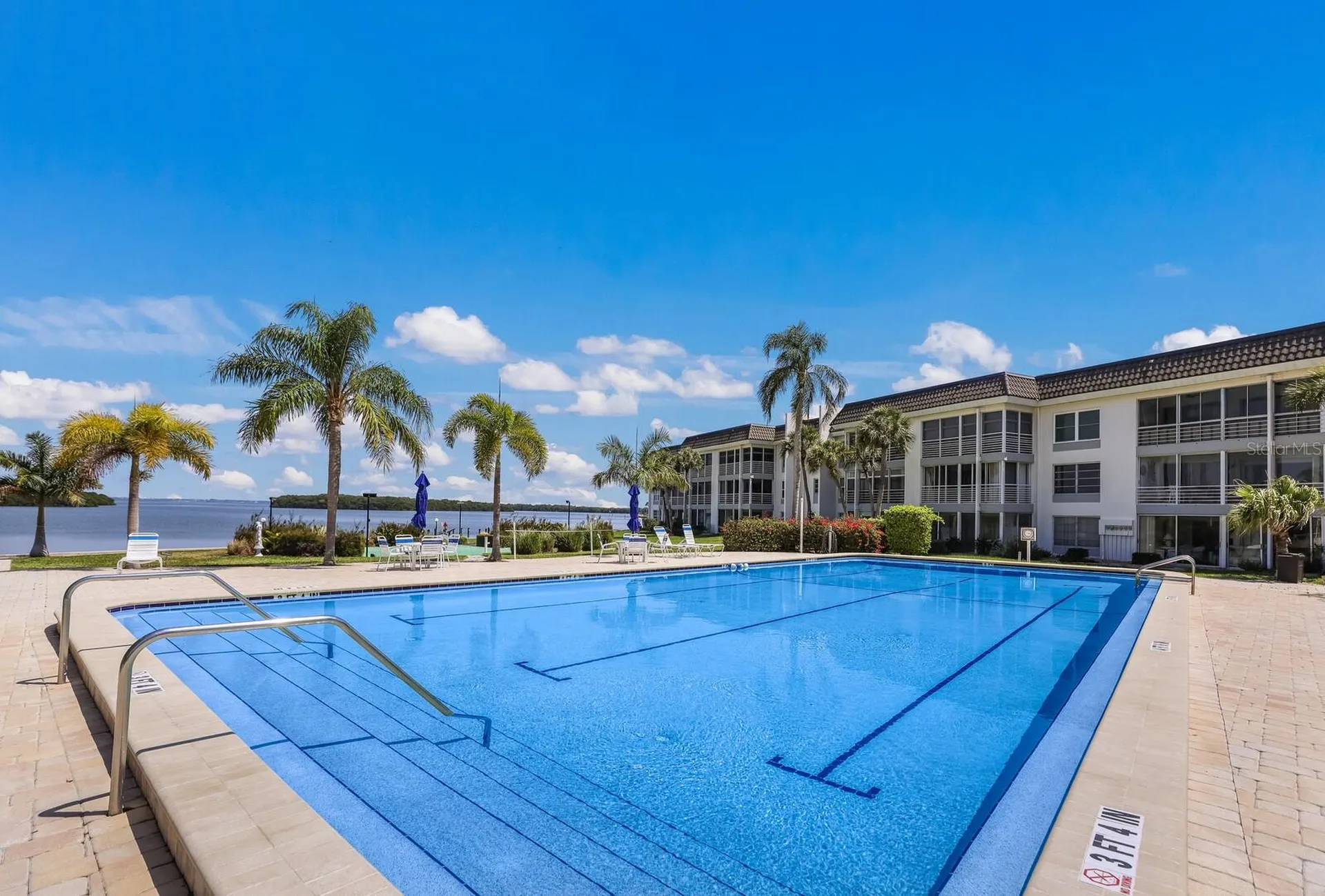 4380 Exeter Drive Longboat Key FL 34228