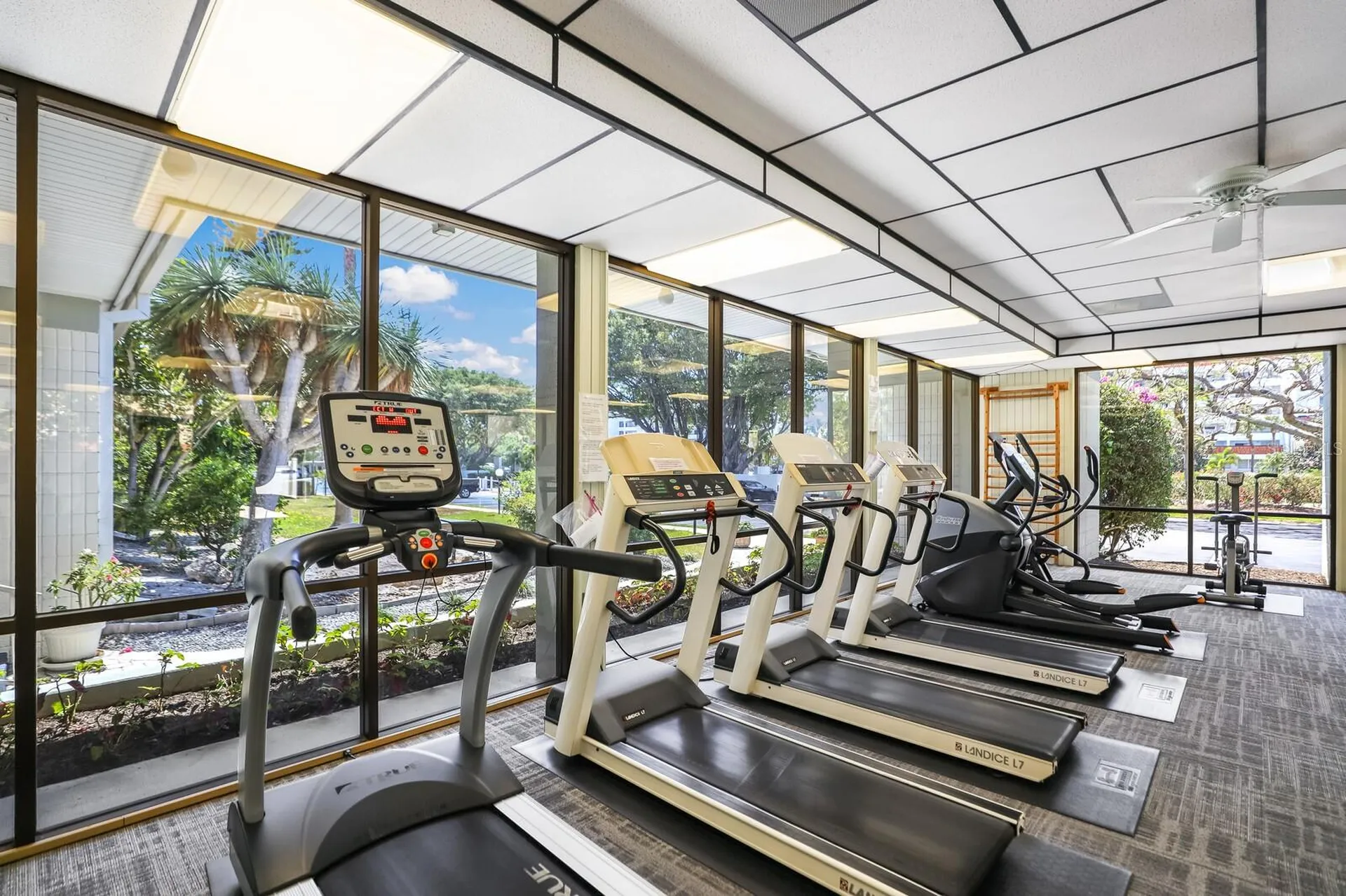 4380 Exeter Drive Longboat Key FL 34228