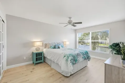 4380 Exeter Drive Longboat Key FL 34228