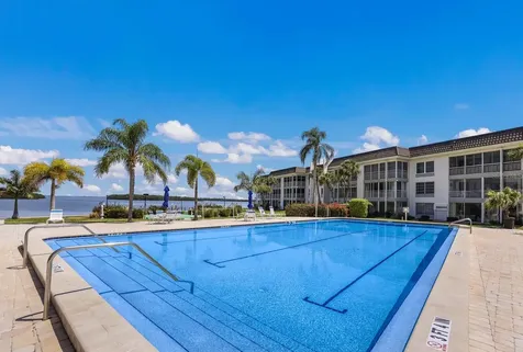 4380 Exeter Drive Longboat Key FL 34228