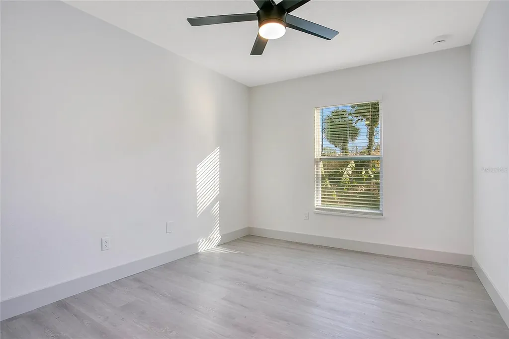 1217 W 6th Street Sanford FL 32771