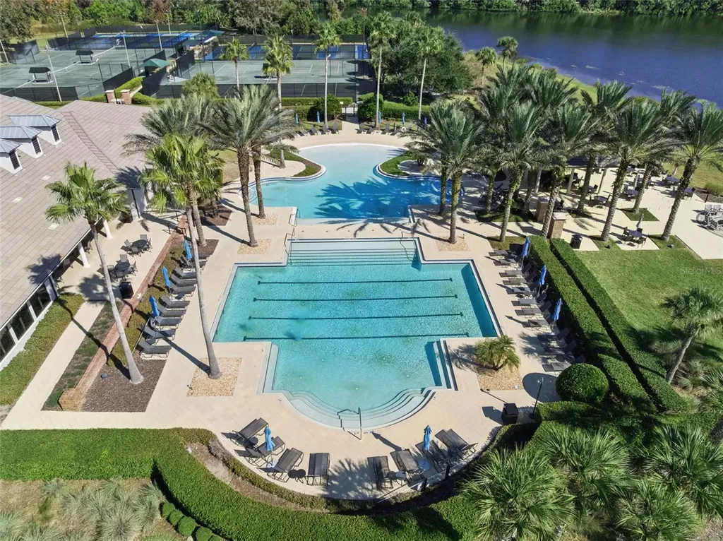 30 Kingswood Court Ormond Beach FL 32174