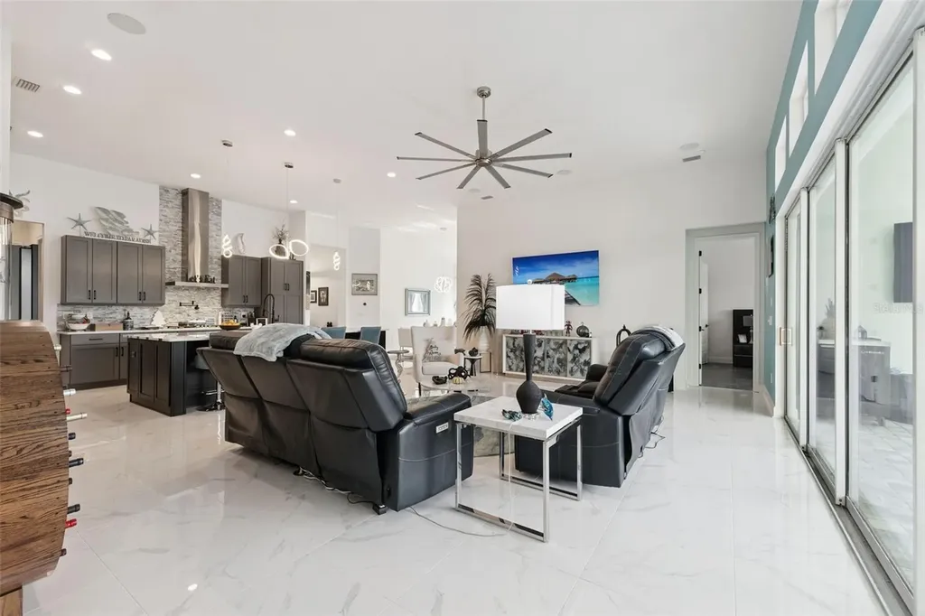 30 Kingswood Court Ormond Beach FL 32174