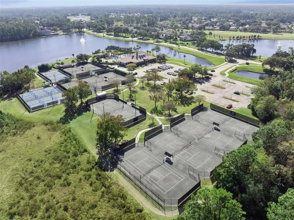30 Kingswood Court Ormond Beach FL 32174