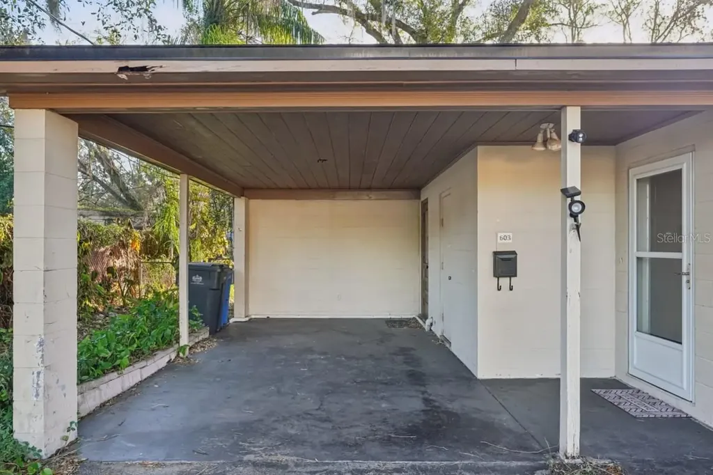 603 Oak Ridge Drive Brandon FL 33510